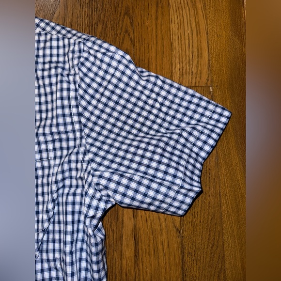 Izod button down - Picture 4 of 5